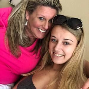 Meet your Posher, Stacey